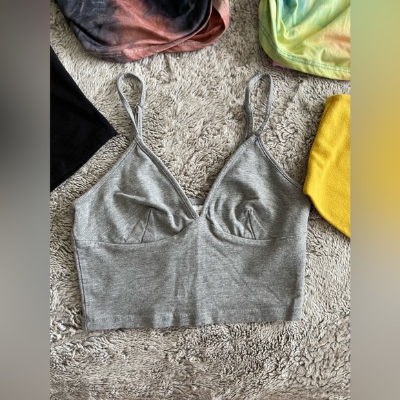 Tops Bundle - Picture 4 of 5